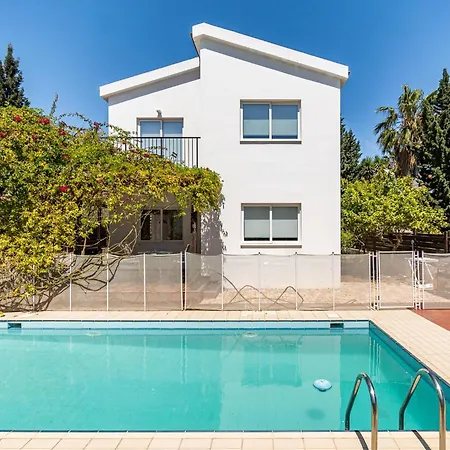 Ayia Thekla Serenity Villa